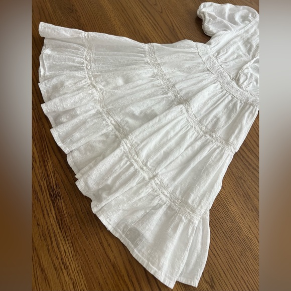 Zara white lace insert dress with puff sleeves (PRE OWNED) size XS - Picture 4 of 12